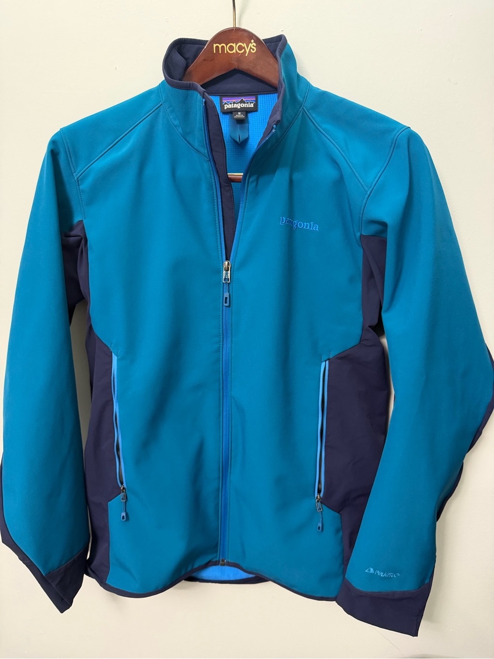 Patagonia Men’s Teal and Navy Performance Softshell Jacket